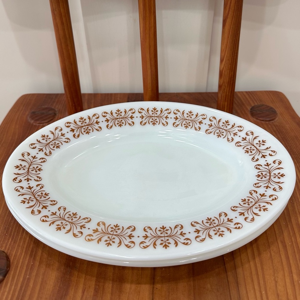 Set of 2 Vintage Pyrex Tableware by Corning Oval Plates Copper Filigree